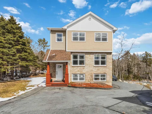 6 Riverwood Dr, Halifax, NS B3T 0B1