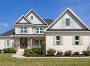 7403 Harkwood Ct, Oak Ridge, NC 27310