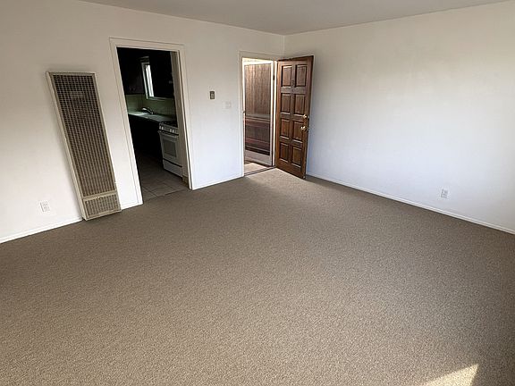 5th image of 518 San Diego Ave APT 2
