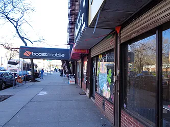 Rented by Zikos Realty Services