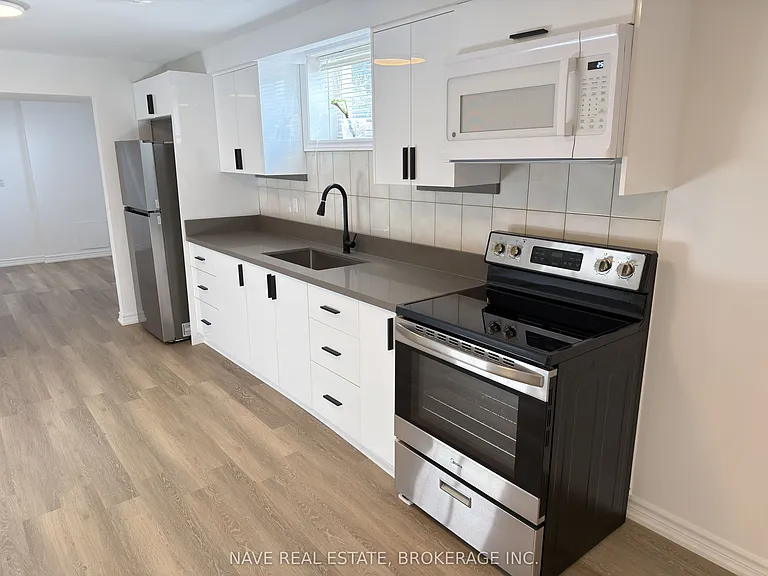 86 Elgin Mills Rd W #BASEMENT — Photo 10
