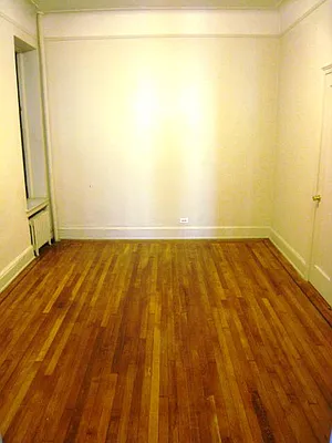 Rented by City Connections Realty | media 3