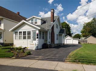 70 Riverside Dr, Utica, NY 13502