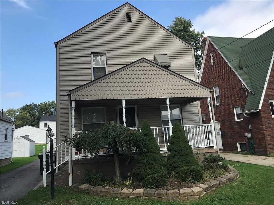 1st image of 28 Erskine Ave