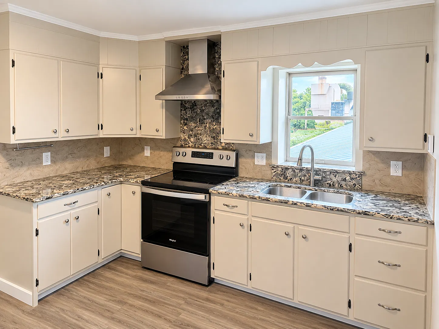 1 bed, 750 sqft, $1,500 — Photo 2