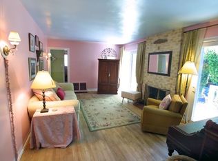 9000 Geyser Ave, Northridge, CA 91324