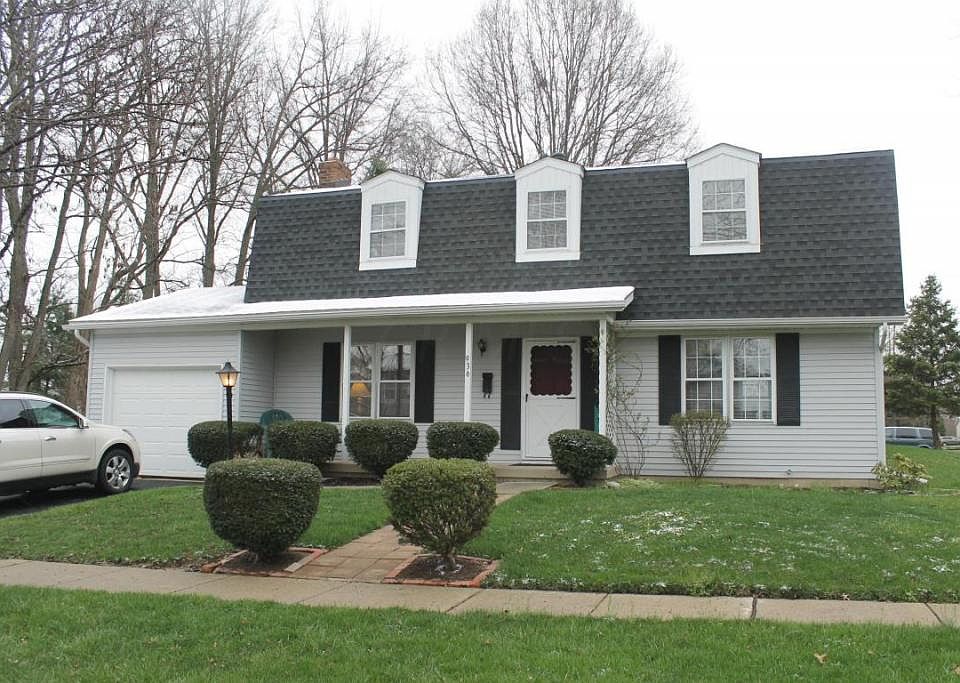 1st image of 936 Hunt Valley Dr