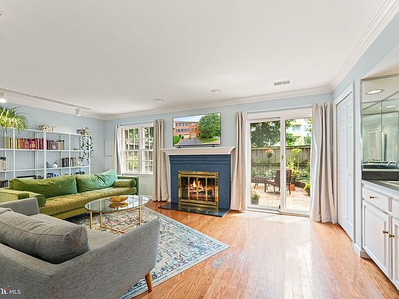 5th image of 5006 Heritage Ln