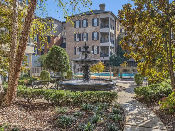 307 Seven Springs Way APT 402, Brentwood, TN 37027