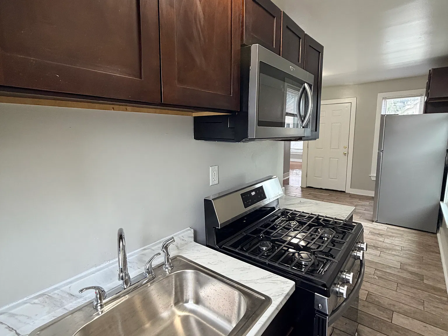 7 Woolsey St — Photo 4