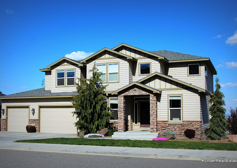 1st image of 2110 W 50th Ave
