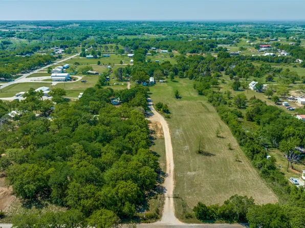 119 Private Road 1186, Decatur, TX 76234