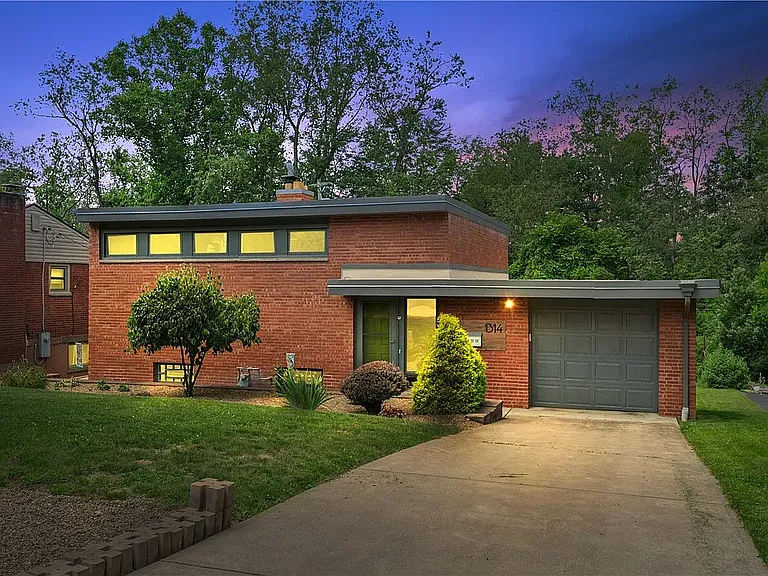 1314 Arrowood Dr — Photo 1