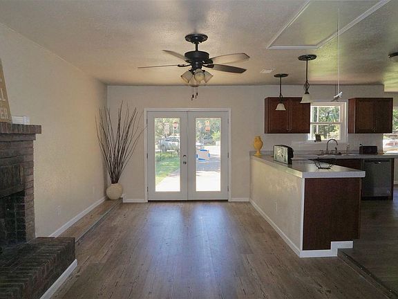 4th image of 7580 Weaver Dr