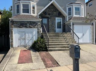 181 McVeigh Ave, Staten Island, NY 10314