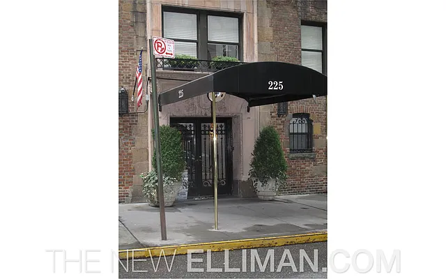 Sold by Douglas Elliman | media 20