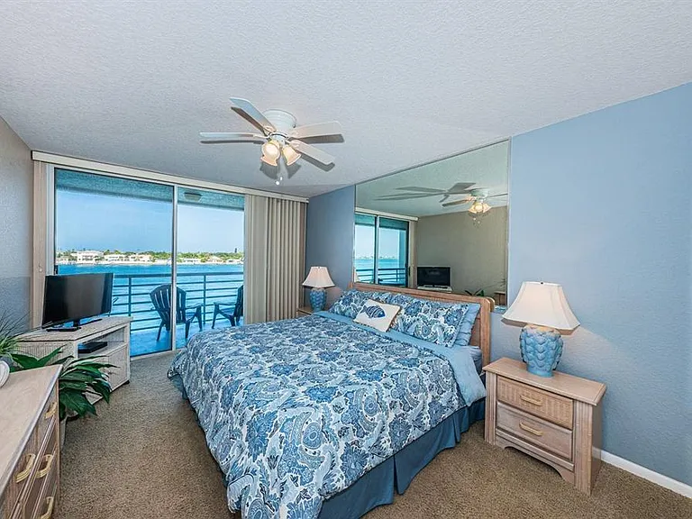 6093 Bahia Del Mar Cir #478 — Photo 11