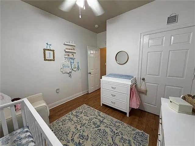 18857 Hank Dr — Photo 20
