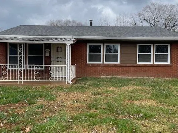 10611 Grafton Hall Rd, Louisville, KY 40272