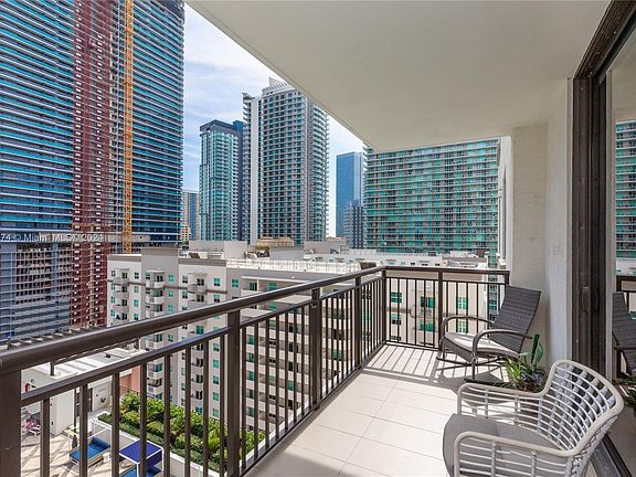 5th image of 999 SW 1st Ave APT 1602