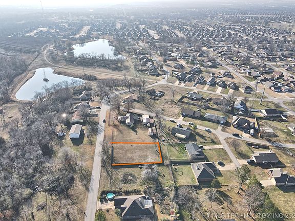 4th image of S 216th East Ave