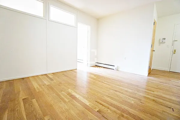 Rented by Block Holdings LLC | media 18