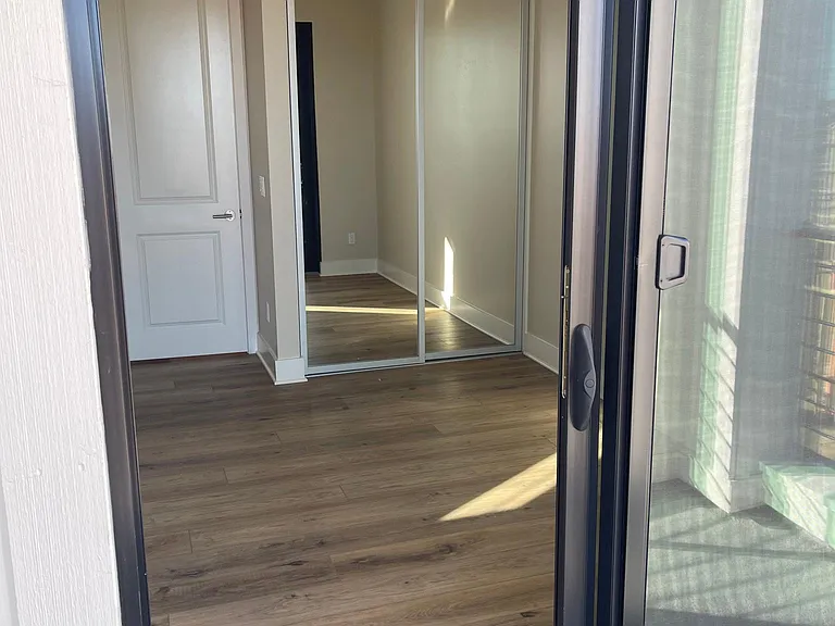 1016 Palmaria Ct — Photo 14