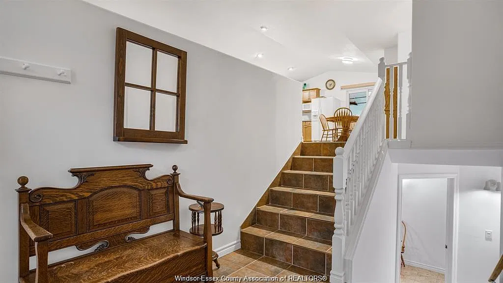 4 bed, $2,900 — Photo 4