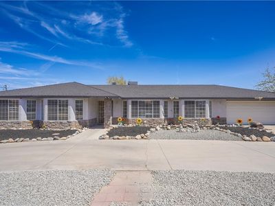 10977 Pinon Ave, Hesperia, CA, 92345