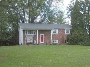 1 Holiday Ln, Greenville, PA 16125