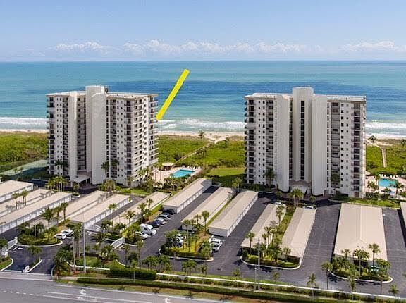 4th image of 3150 N Highway A1a Highway N #1005