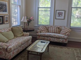 17 E Battery St #A, Charleston, SC 29401