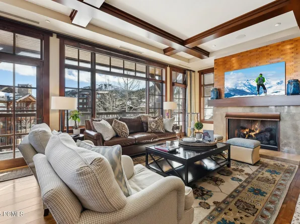 8894 Empire Club Dr #504, Park City, UT 84060