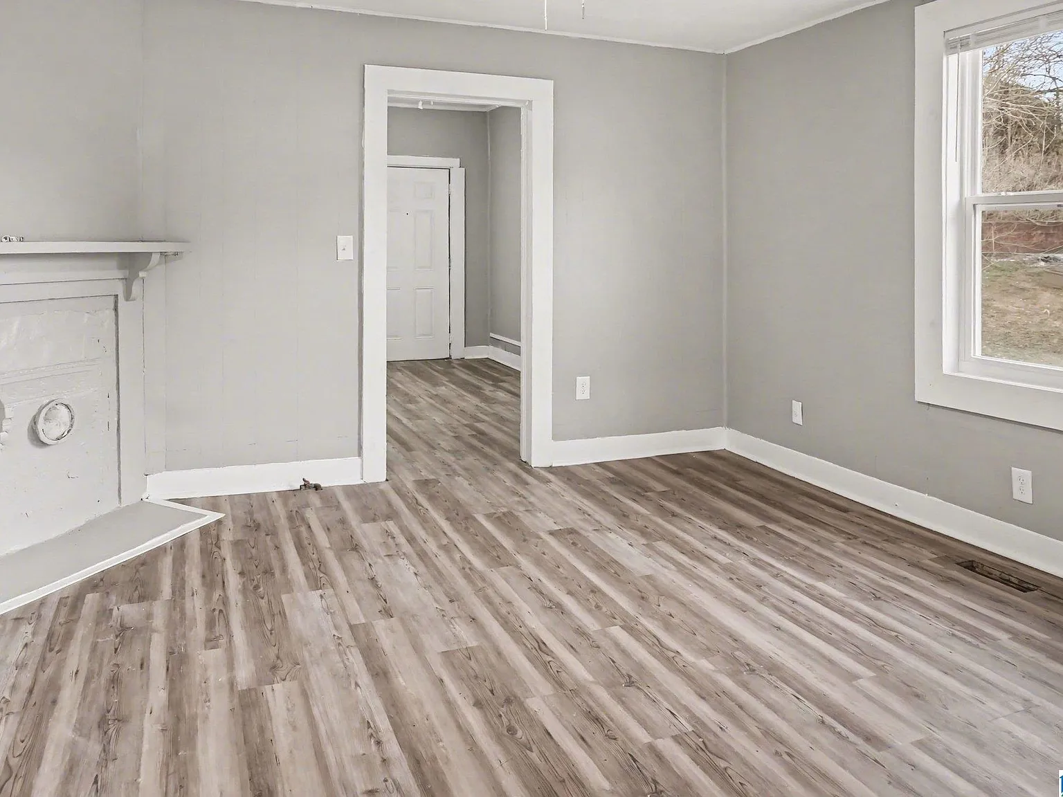 3 bed, 2.0 bath, $1,195 — Photo 4