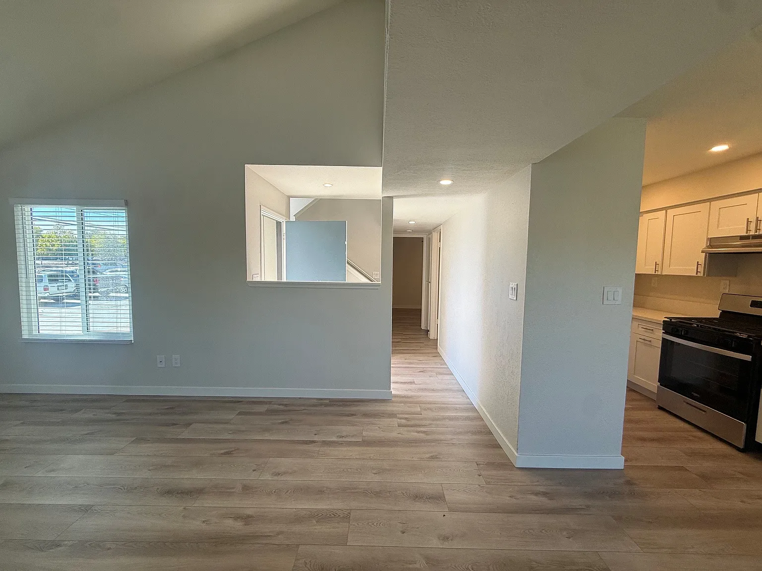 3 bed, $2,650 — Photo 2