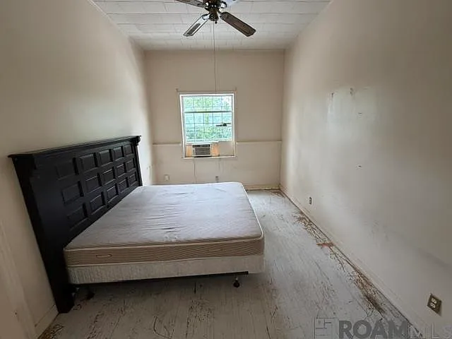 659 W Main St #6 — Photo 2