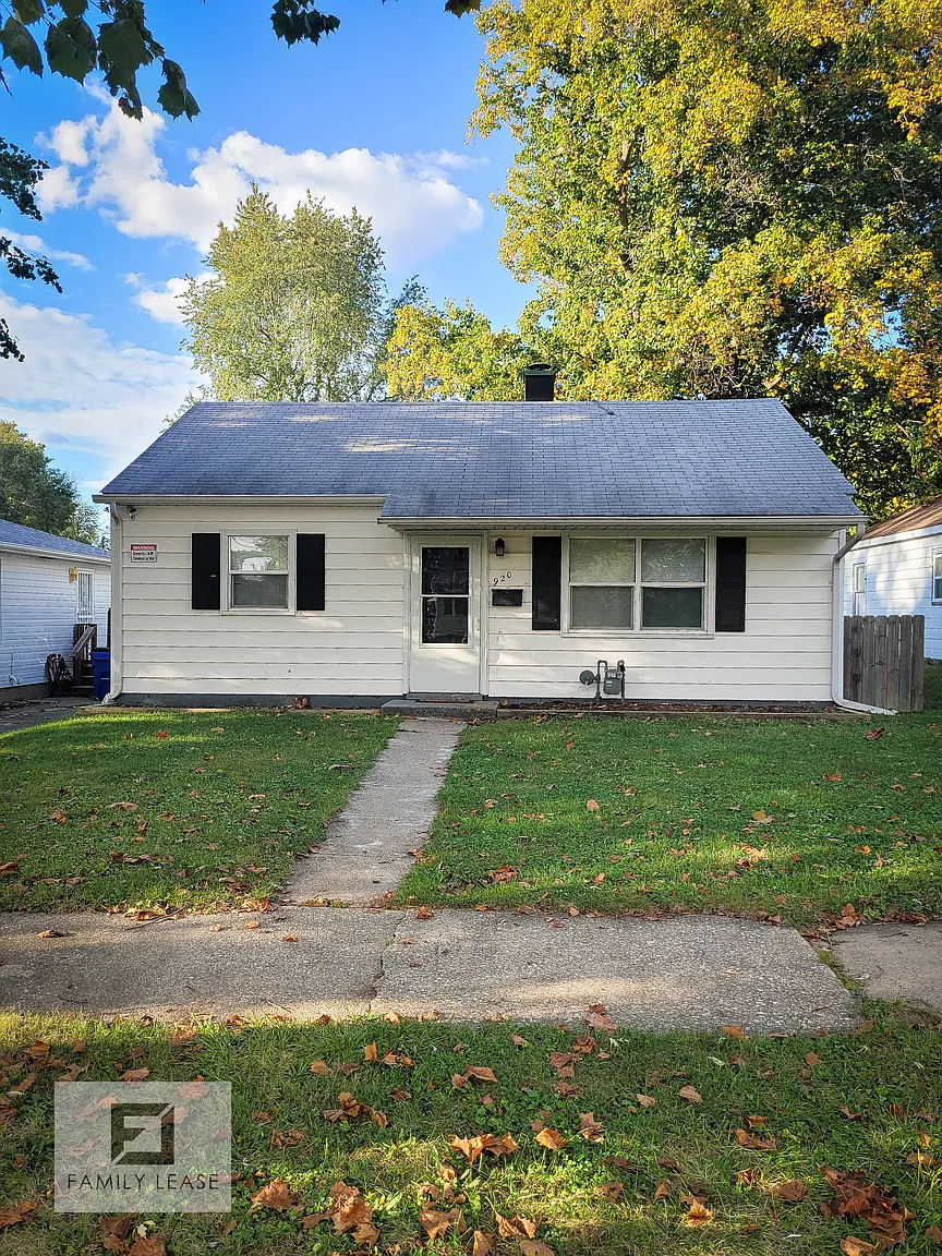 920 E Henderson Ave photo 1