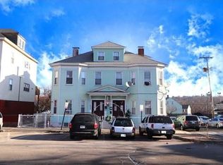 624 Central St, Lowell, MA 01852
