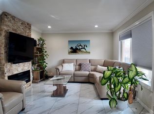 543 Liberty Pl, Ridgefield, NJ 07657