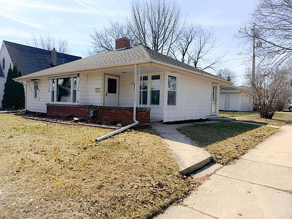 4th image of 2405 South 83rd STREET