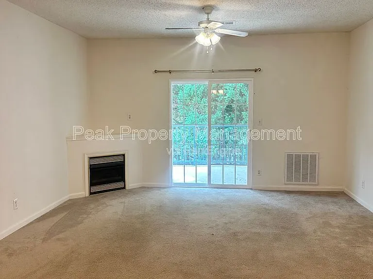 801 Virginia Center Pkwy — Photo 5