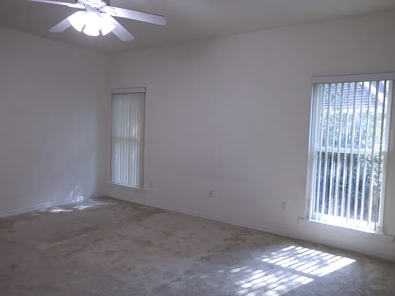4025 Teal Way — Photo 14