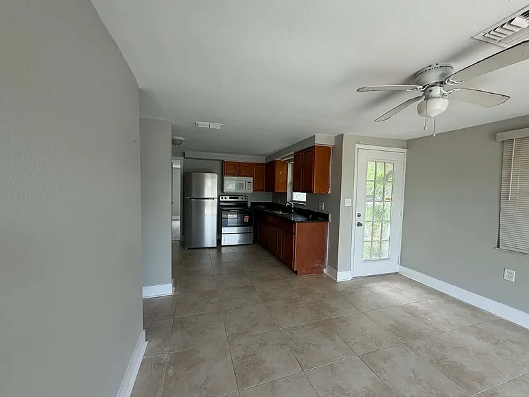 6739 Sanderling Ln — Photo 12