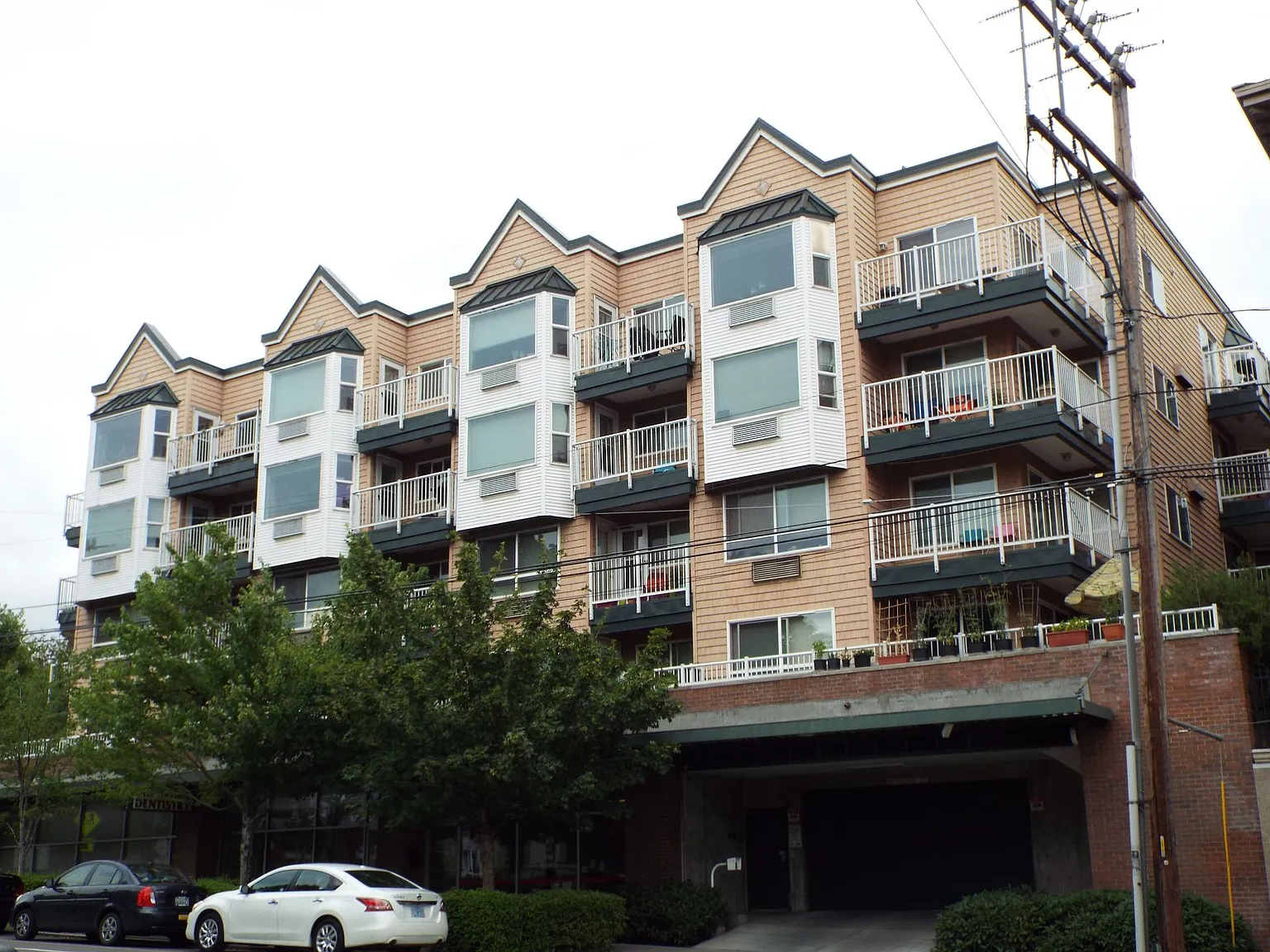 Pickering Place Apartments — Photo 1