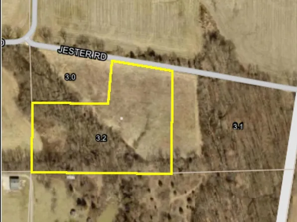 12152 Jester Rd, Brookville, IN 47012