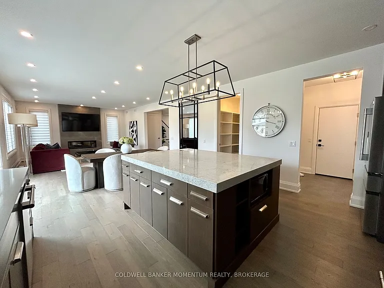 2864 Arrowsmith Ct — Photo 12