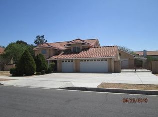 12369 Pocono Rd, Apple Valley, CA 92308