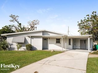 3293 Port Charlotte Blvd, Pt Charlotte, FL 33952