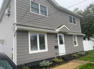 27 Barnes Ave, Baldwin, NY 11510