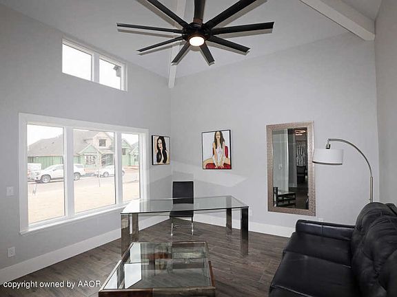 5th image of 9402 Stonecrest Dr